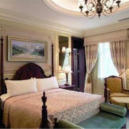 Bund Garden Hotel Shanghai Bagian luar foto