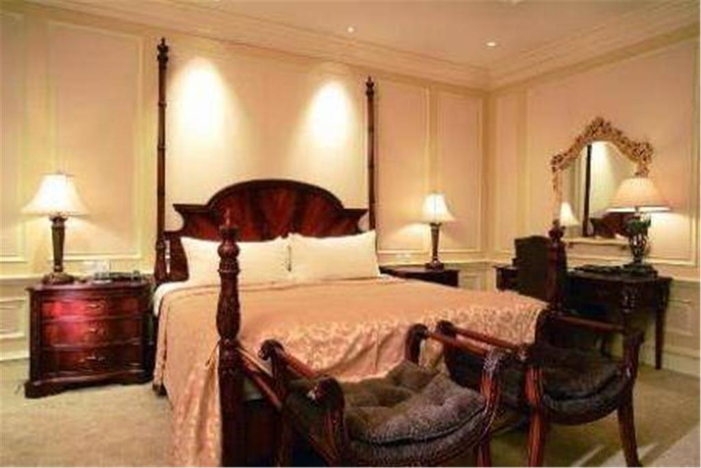 Bund Garden Hotel Shanghai Bagian luar foto